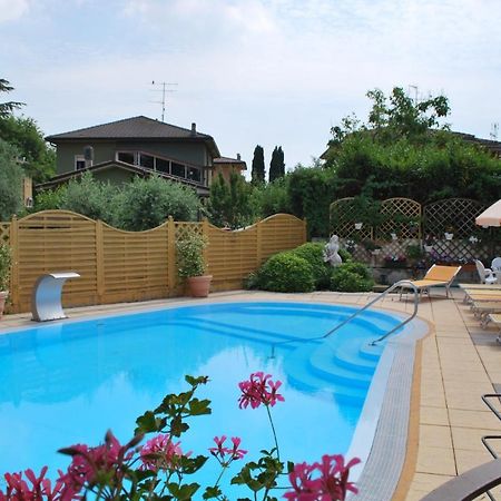 Hotel Alsazia Sirmione Exterior foto
